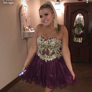 short burgundy prom dress